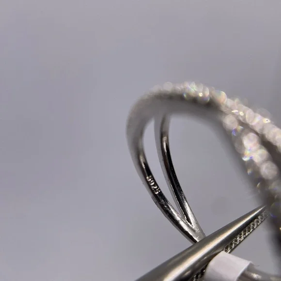 Unique 1 carat Moissanite Criss Cross Wedding Band Ring Size 9 - Picture 10 of 12